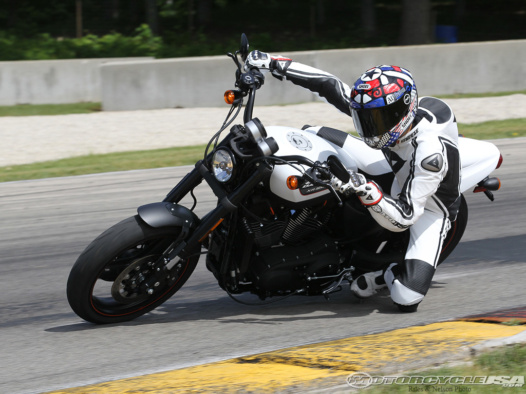 款哈雷戴维森XR1200X摩托车图片4