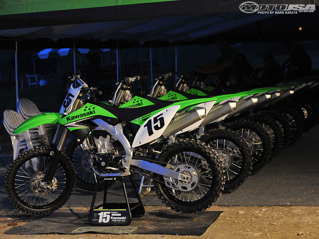 2009款川崎KX450F摩托车图片4