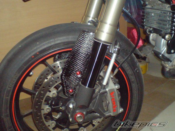 款杜卡迪Hypermotard 1100 S摩托车图片1