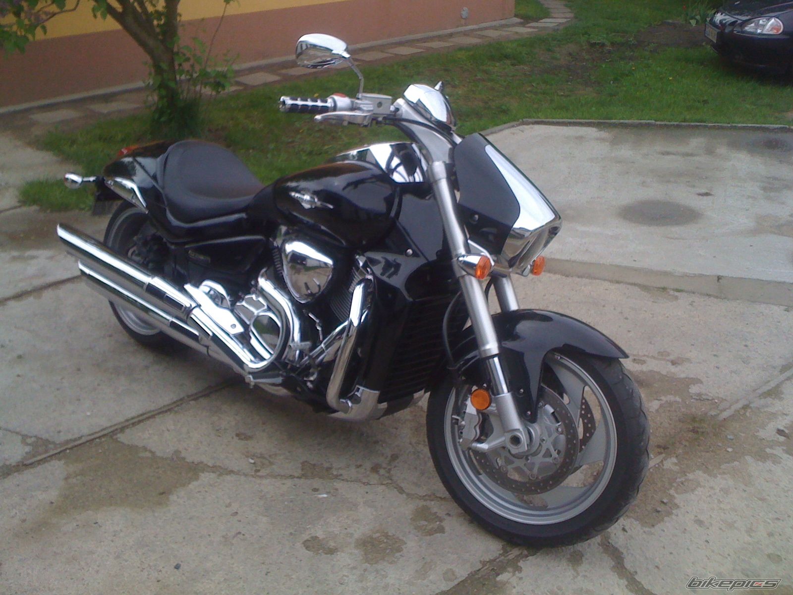 2007款铃木M109R摩托车图片4
