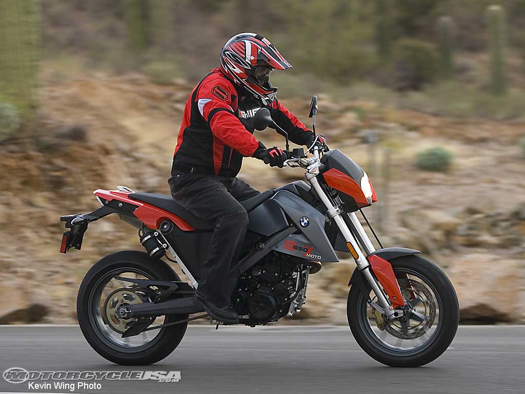 款宝马G650 Xmoto摩托车图片3