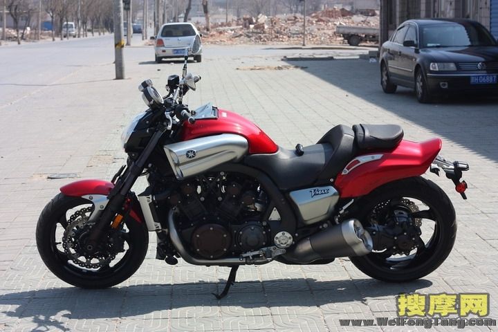 参数配置  查看 雅马哈v-max摩托车参数 型号:yamaha / v-max 年份