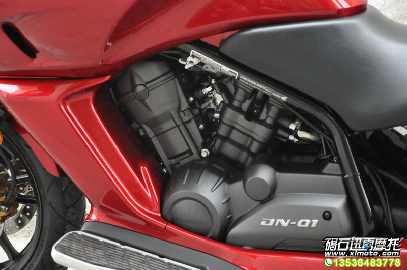 现货 09年 HONDA DN-01 红色鲨鱼 准新车 图片 2