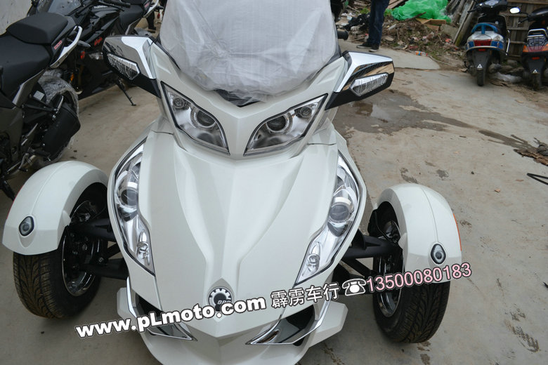 2012年庞巴迪RT-SE5白色 三轮摩托车 霹雳车行2012.12现货 图片 0