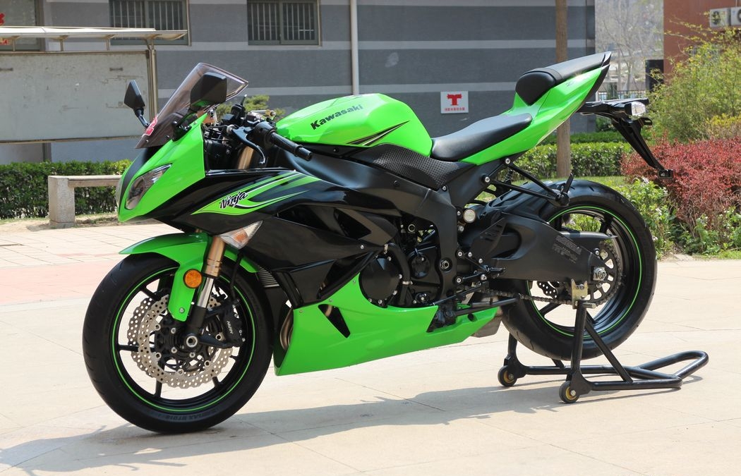 川崎ninja zx-6r摩托车二手转让