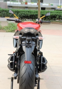 川崎Z1000摩托車2011圖片