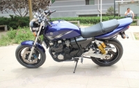 雅马哈XJR400摩托车图片