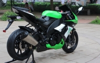 川崎Ninja ZX-10R摩托车2011图片