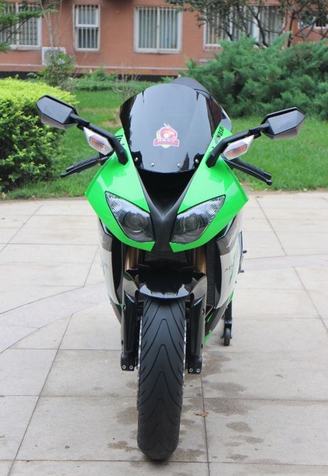 款川崎Ninja ZX-10R摩托车图片1