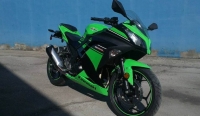 川崎Ninja 250R摩托车2011图片