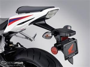 本田CBR1000RR摩托车2012图片