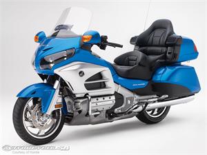 本田Gold Wing 1800 Audio/Comfort摩托车2012图片