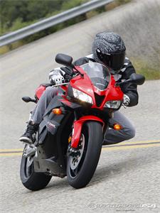 本田CBR600RR摩托车2011图片