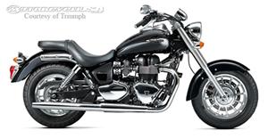 凯旋Bonneville摩托车2011图片