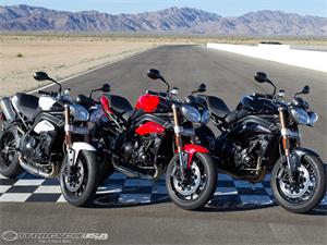 凯旋Speed Triple摩托车2011图片