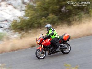 凯旋Tiger摩托车2010图片