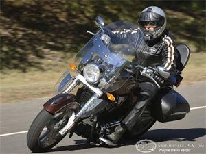 胜利Kingpin Touring摩托车2008图片